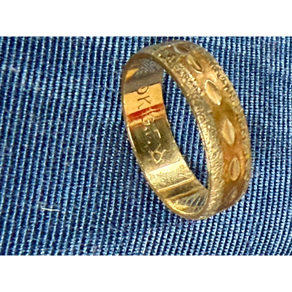 Vintage 10K Gold Filled Textured Band Ring with Marquise Accents Size 6.5